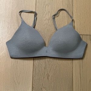 Victoria Secret Wireless Bra